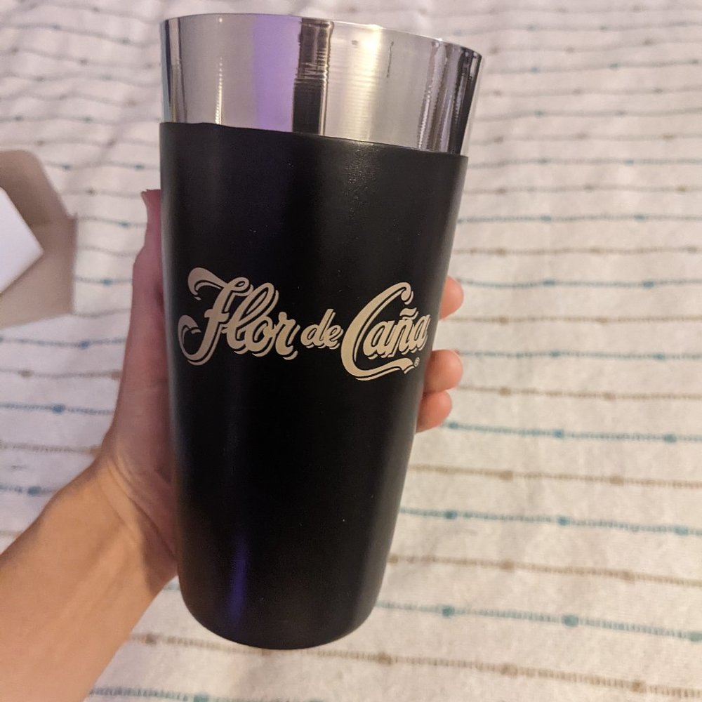Flor de Cana shaker with beer Glass